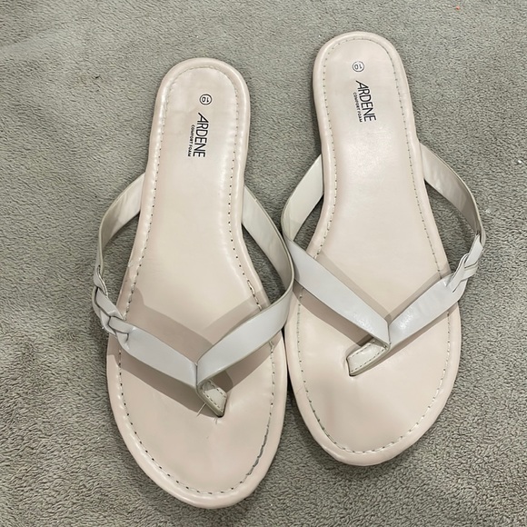Ardene Nude Sandals - size 10 - Picture 1 of 2